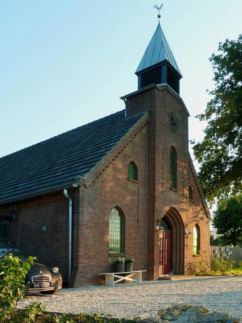 God’s Loftstory by Leijh, Kappelhof, Seckel, van den Dobbelsteen Architects