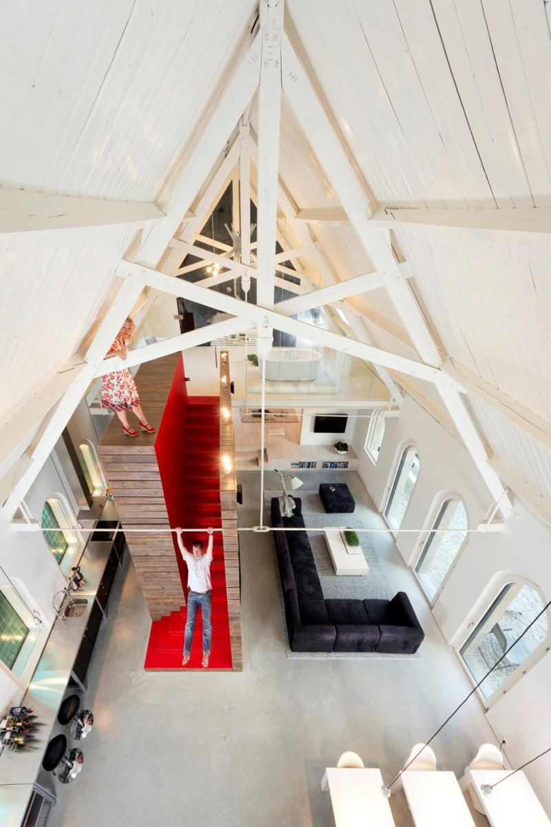 God’s Loftstory by Leijh, Kappelhof, Seckel, van den Dobbelsteen Architects