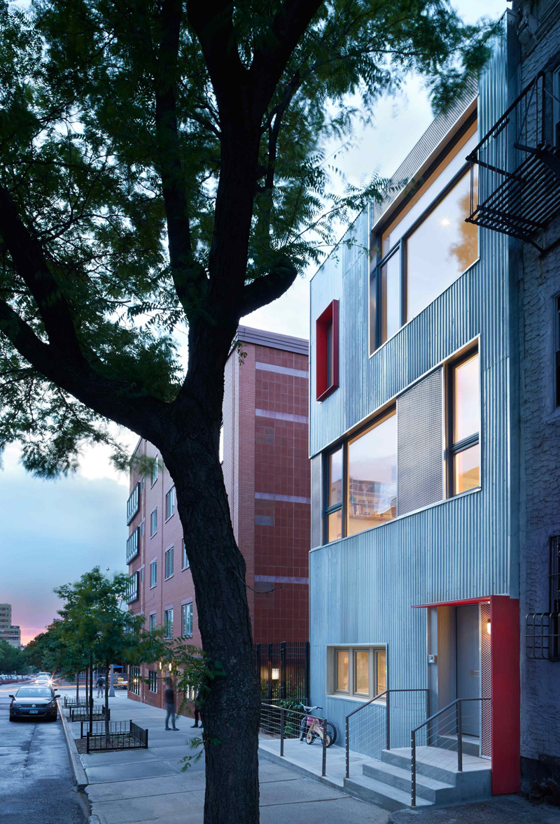 South Slope Townhouse By ETELAMAKI ARCHITECTURE