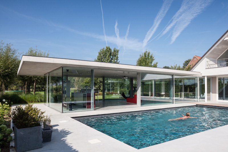 F20 Pool House By Lieven Dejaeghere