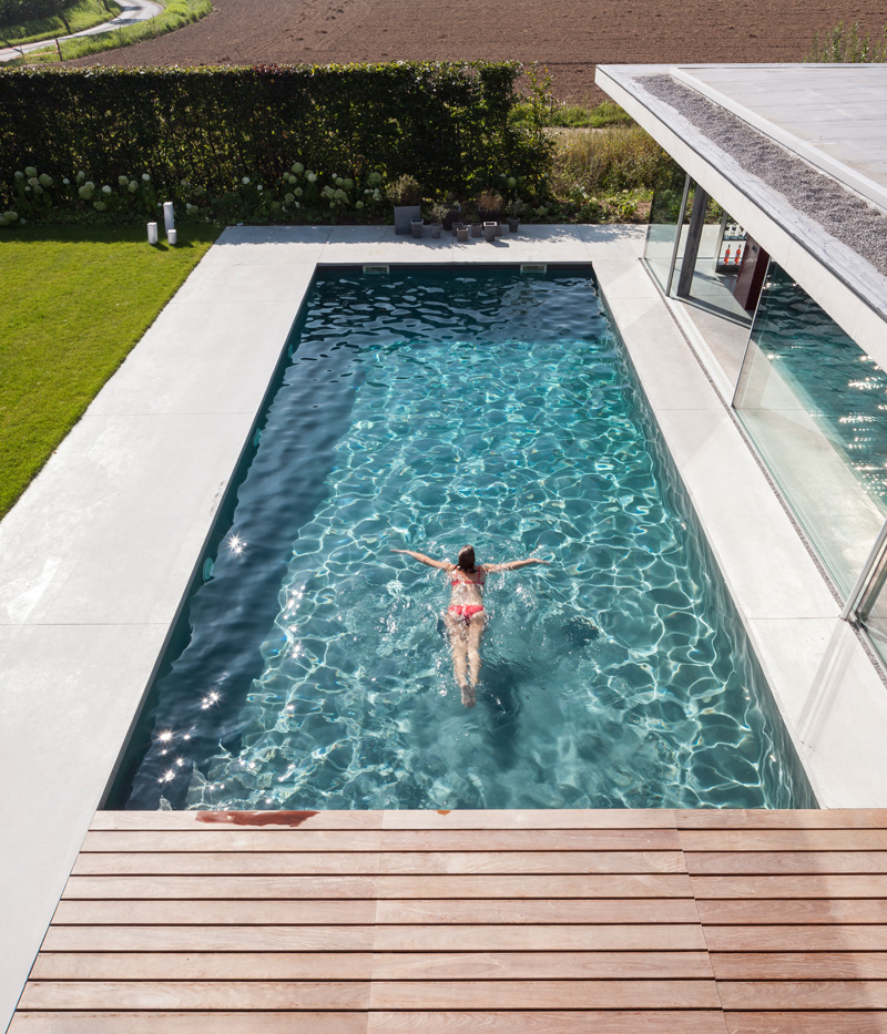 F20 Pool House By Lieven Dejaeghere