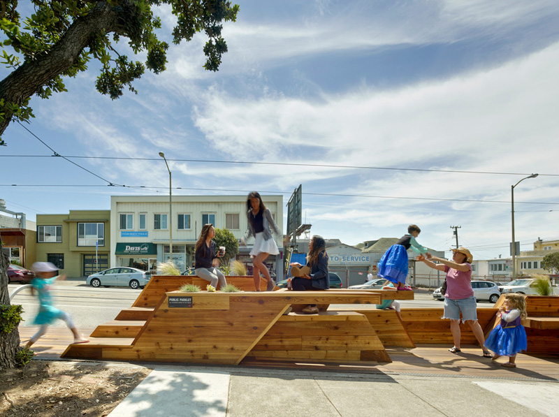 Sunset Parklet By INTERSTICE Architects