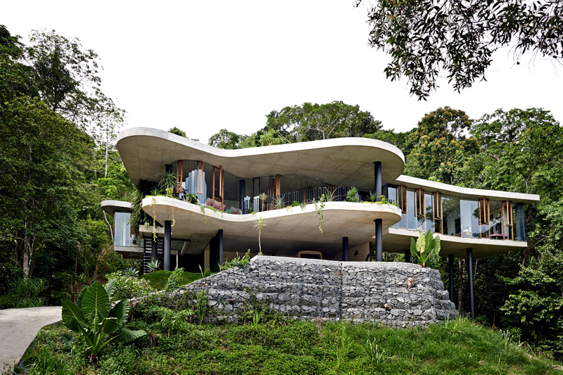 Planchonella House By Jesse Bennett & Anne-Marie Campagnolo