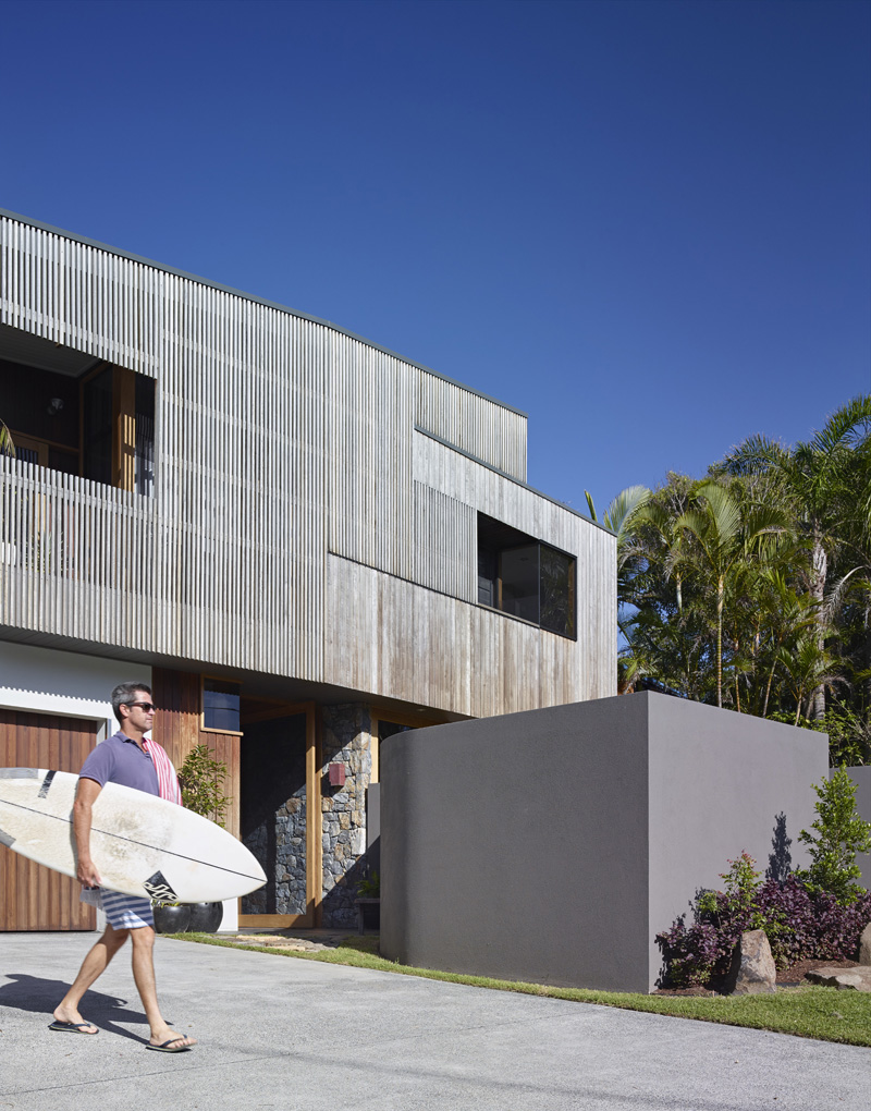 Sunshine Beach House By Shaun Lockyer Architects