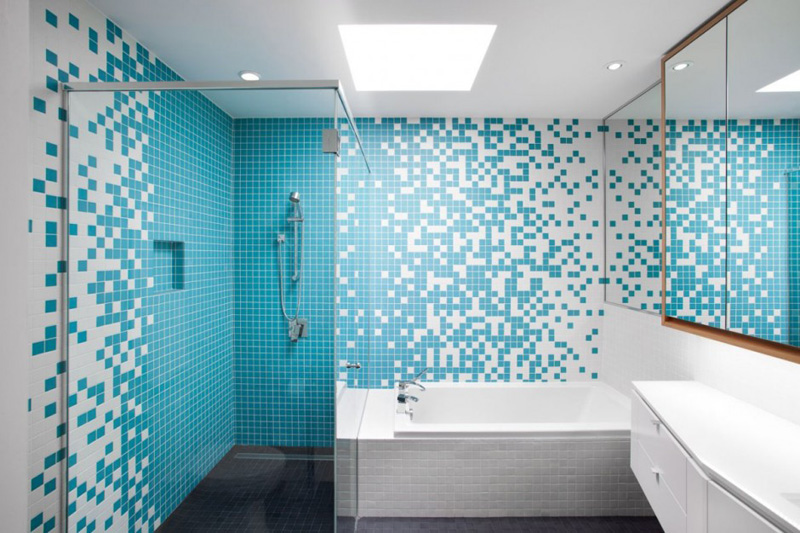 Bathrooms With Blue Tiles