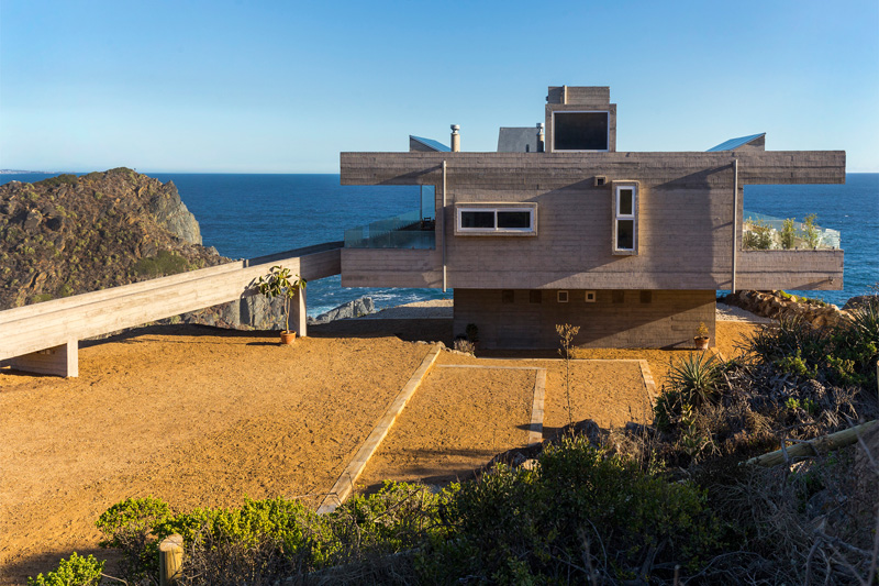 Casa Mirador by Gubbins Arquitectos