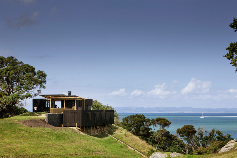 Castle Rock Beach House By Herbst Architects