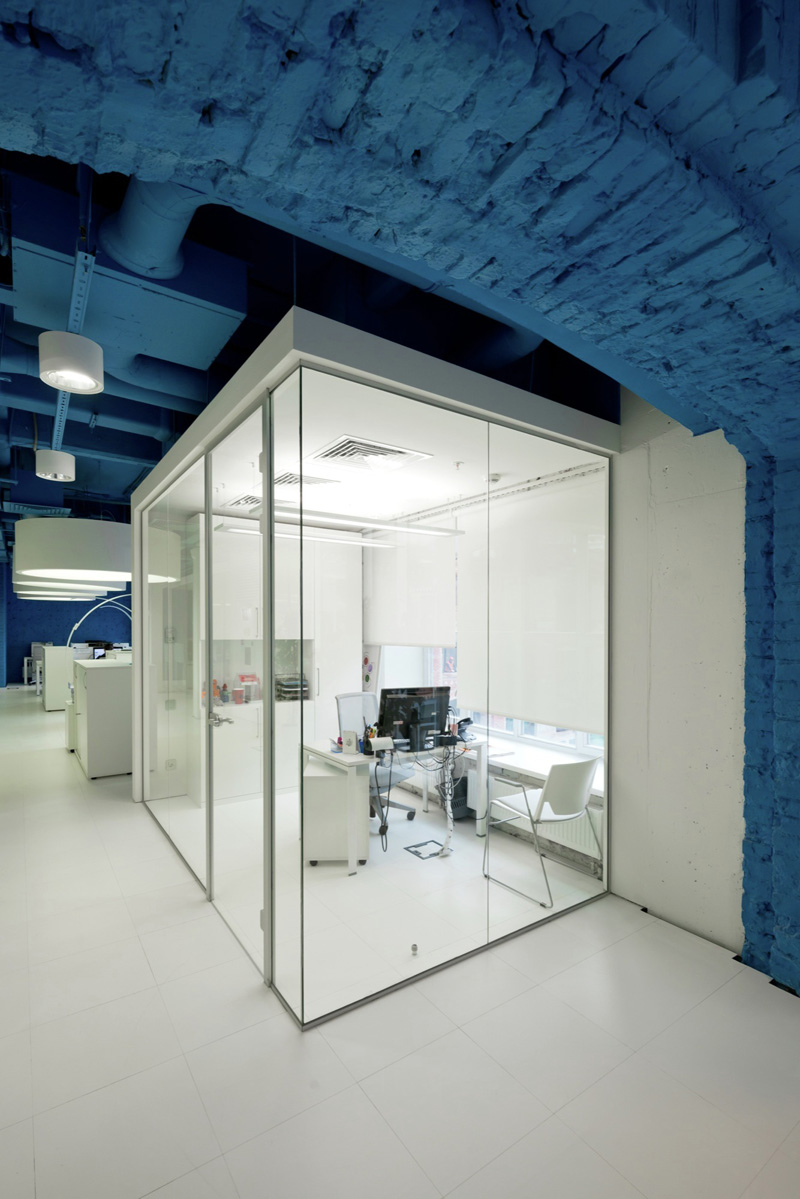 OPTIMEDIA Media Agency Office by Nefa Architects