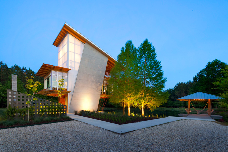 The Pond House At Ten Oaks Farm By Holly And Smith Architects