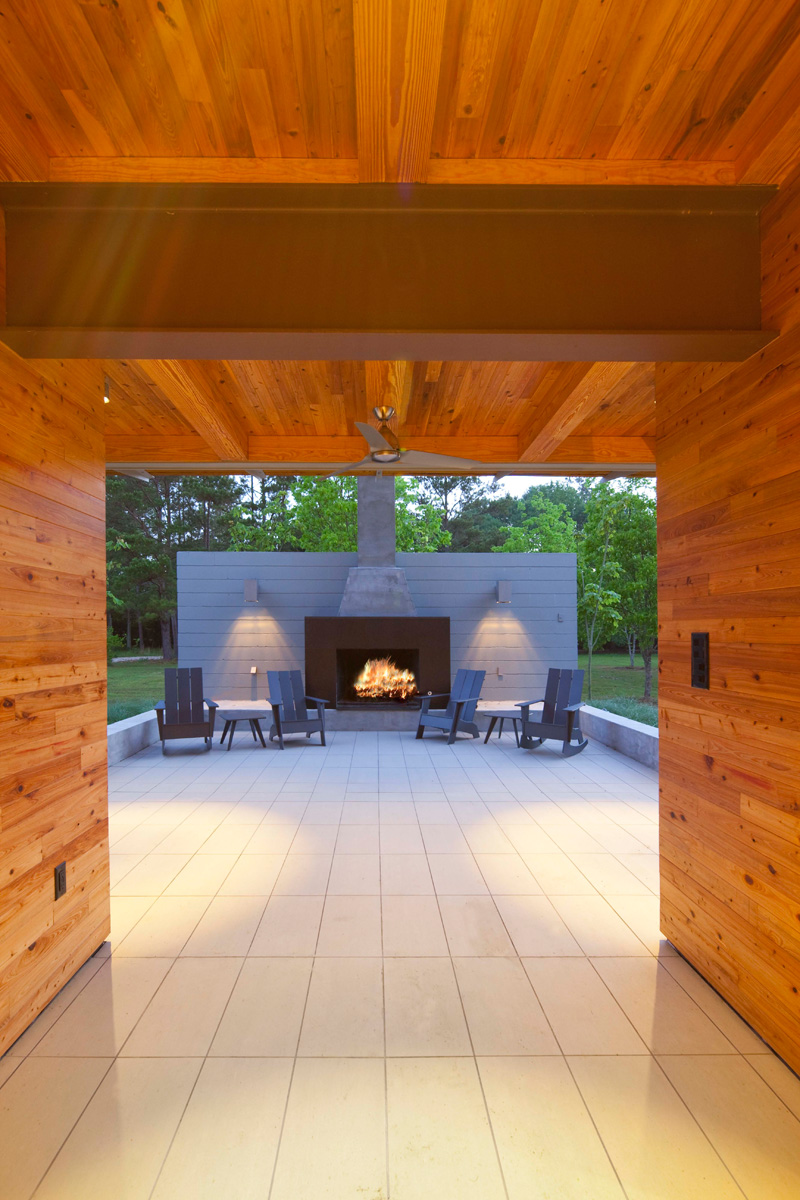 The Pond House At Ten Oaks Farm By Holly And Smith Architects