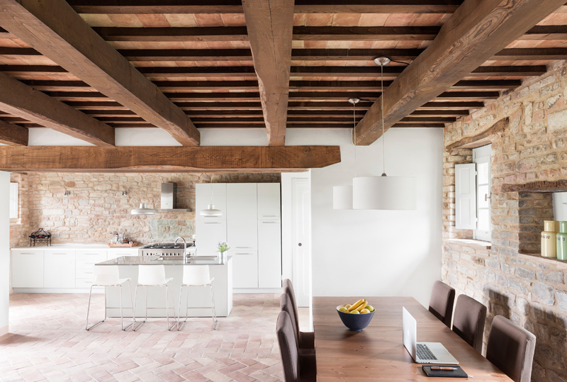 An Old Building In Tuscany Gets A Contemporary Interior