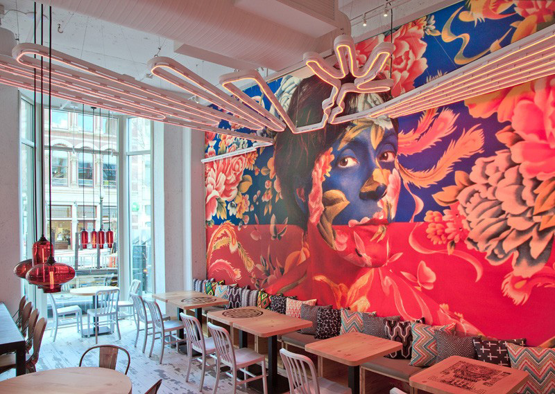 9 Examples Of Spaces That Have Used Murals As Decoration