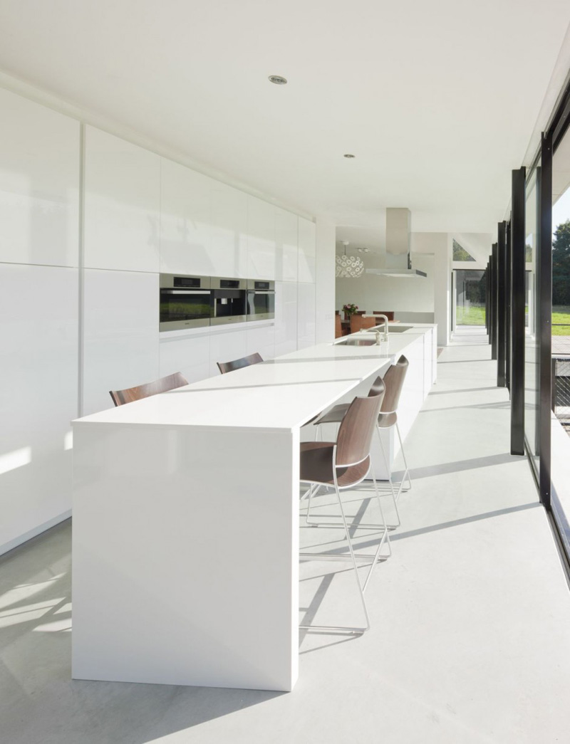 13 Examples Of White Kitchens