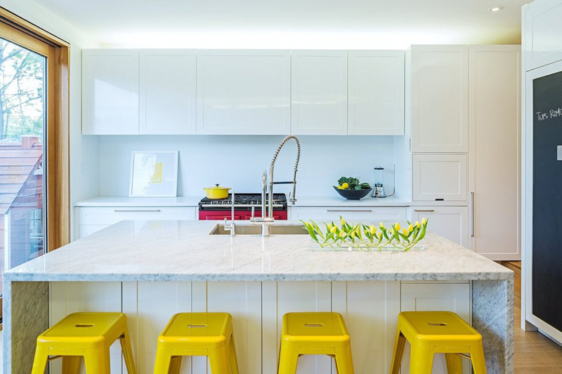 13 Examples Of White Kitchens