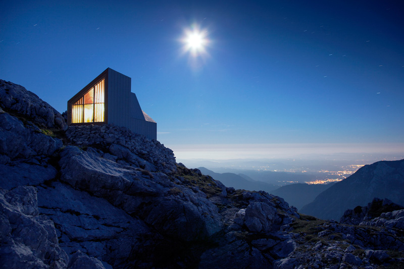 Alpine Shelter Skuta by OFIS architects and AKT II