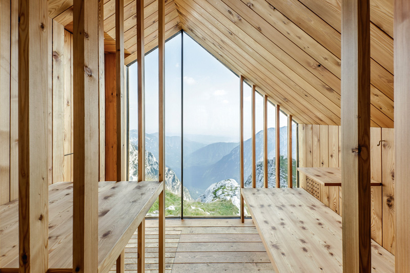 Alpine Shelter Skuta by OFIS architects and AKT II