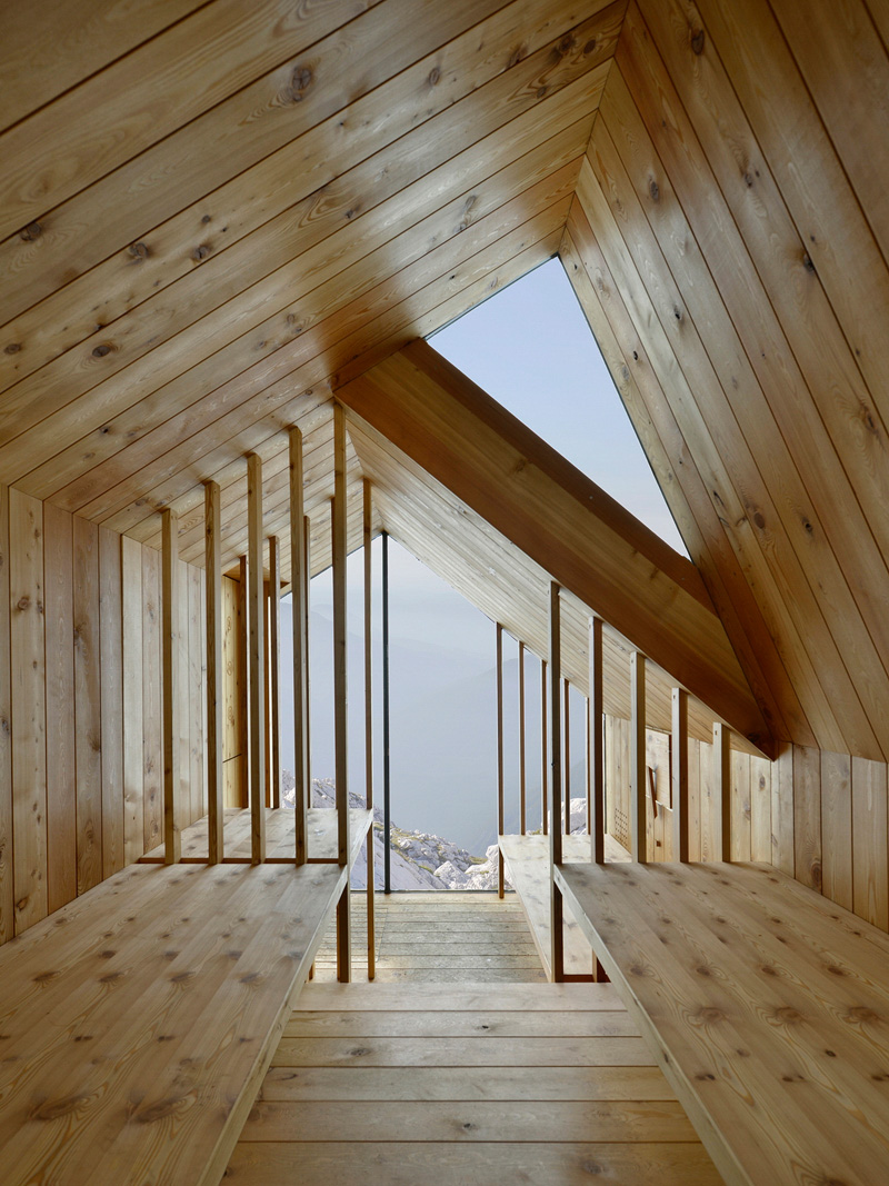 Alpine Shelter Skuta by OFIS architects and AKT II