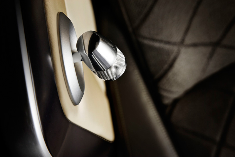 Take A Look At The First-Class Seats In British Airways' New Dreamliner