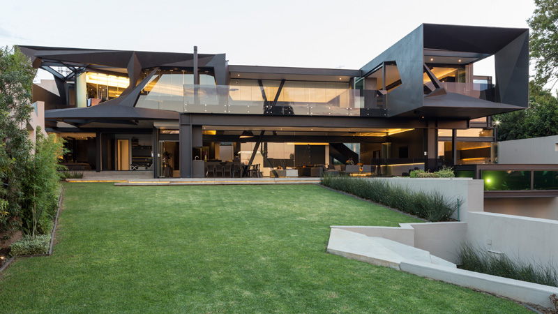 Kloof Road House by Nico van der Meulen Architects and M Square Lifestyle Design