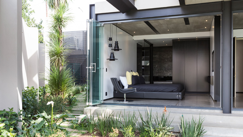 Kloof Road House by Nico van der Meulen Architects and M Square Lifestyle Design