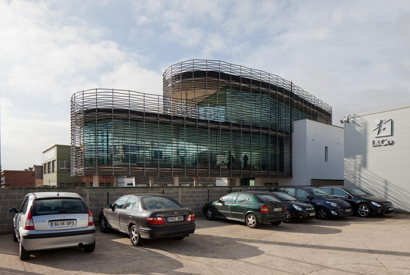 This Building In Spain Is Covered In Intertwined Pipes