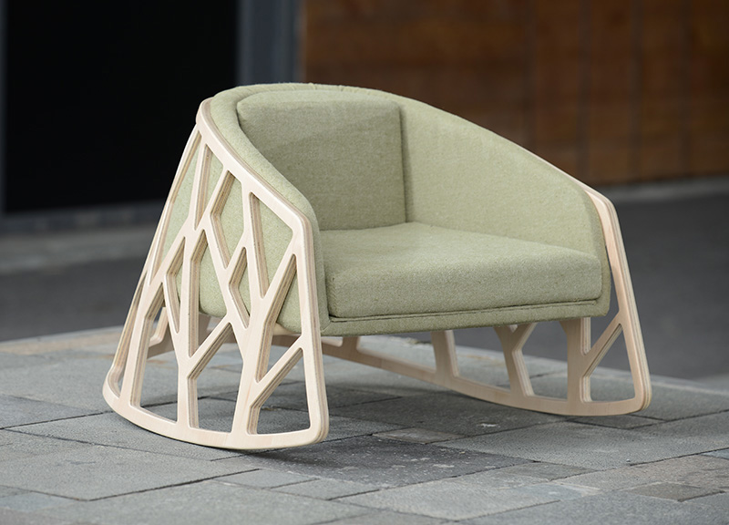 The HUG Chair by Yen-wei Chang and Yiwen Su