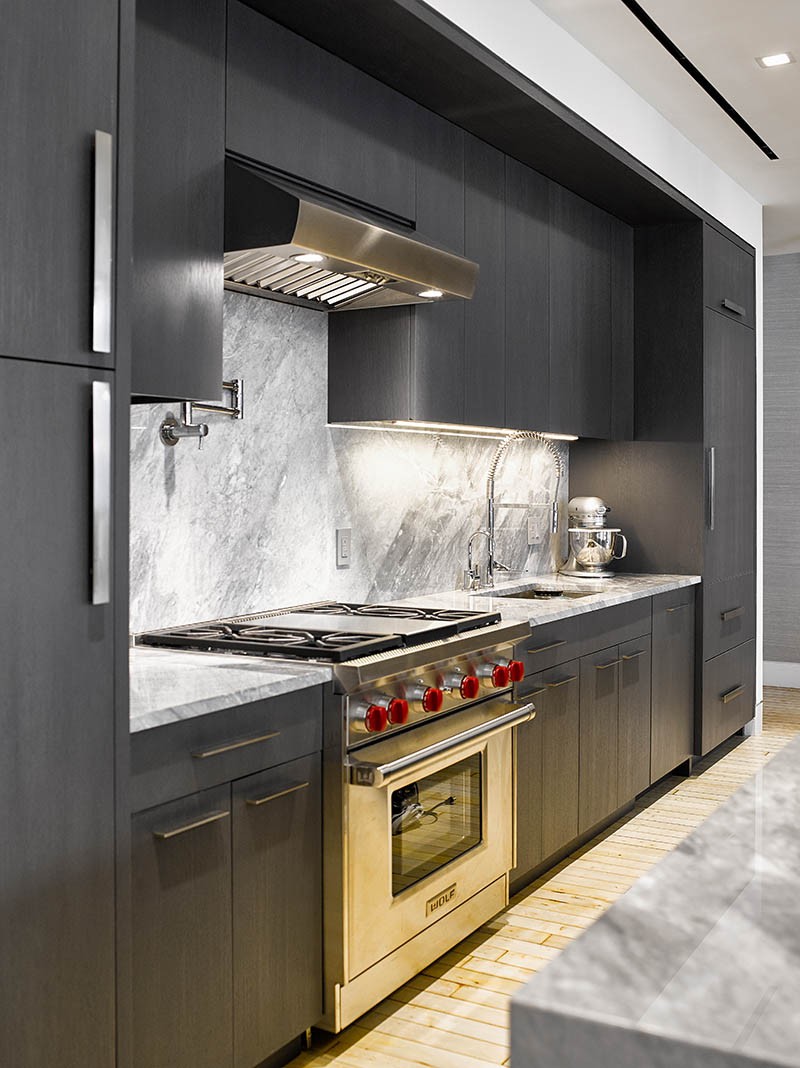 Grey contemporary kitchen