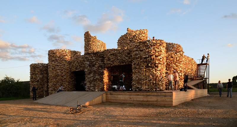 SELPO Pavilion By Nikolay Polissky