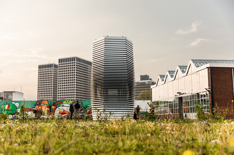 Daan Roosegaarde Creates The Largest Smog Vacuum Cleaner In The World