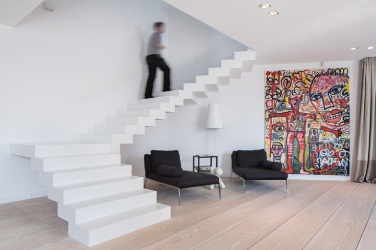 12 Excellent Examples Of Stairs Without Railings