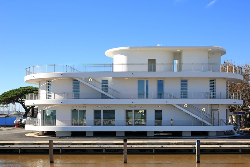 Harbour Master's Office by PietriArchitectes