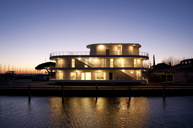 Harbour Master's Office by PietriArchitectes