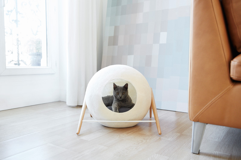 These Cat Cocoons Look More Like Minimalist Sculptures Than Cat Beds