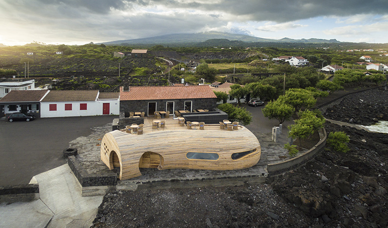 Cella Bar by FCC Arquitectura and interior designer Paulo Lobo