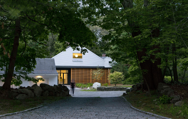 Mid-century modern home gets remodelled by Aamodt / Plumb Architects