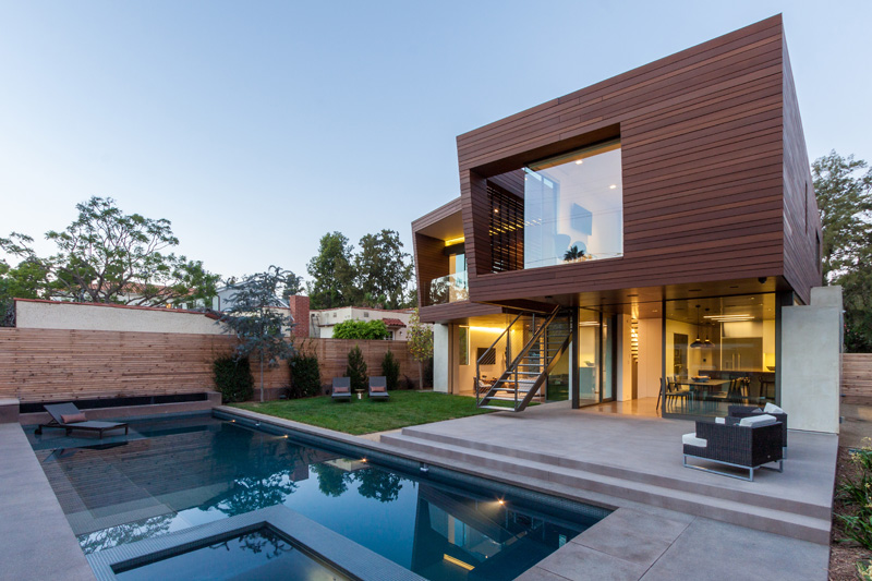 Contemporary house in Santa Monica, California, designed by Kovac Design Studio