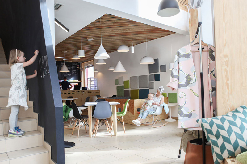 Family Cafe by 28 Form