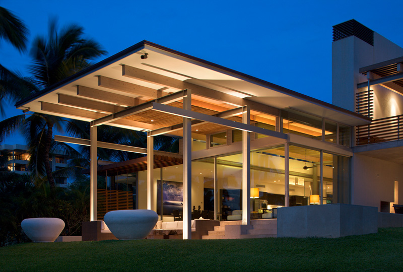 Home on Maui by Bossley Architects