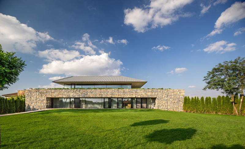 Observation House by I/O architects