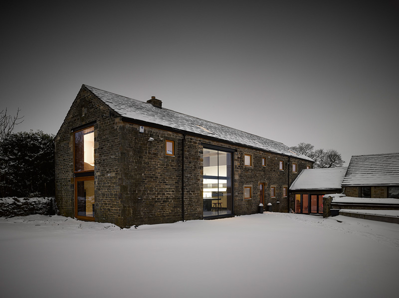 Cat Hill Barn by Snook Architects