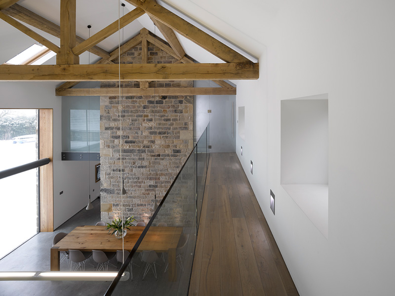 Cat Hill Barn by Snook Architects