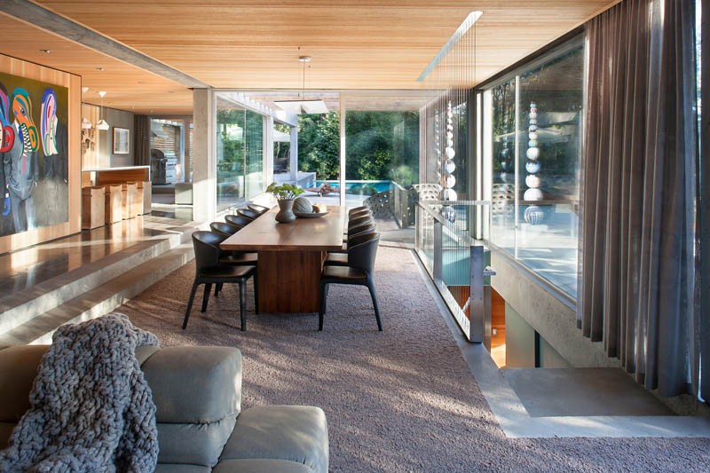 Contemporary dining room