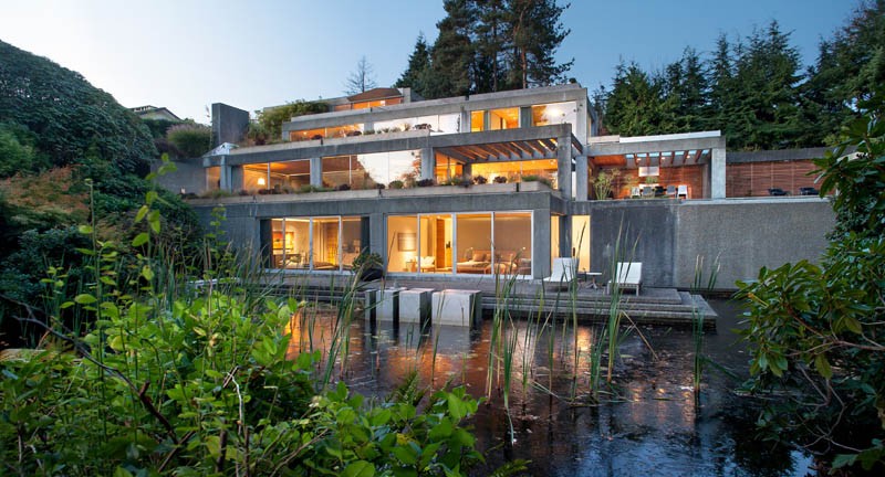 Modern concrete house in Vancouver Canada