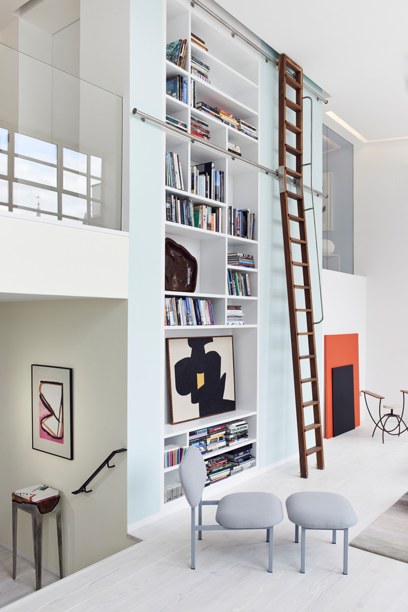 9 Rooms With Floor To Ceiling Shelves To Inspire You