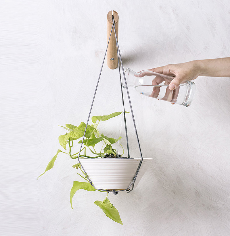 These hanging indoor planters by Loop Design Studio are perfect for smaller trailing plants or succulents. #Planters #SmallPlanters #Plants #Decor #HomeDecor #GiftIdea