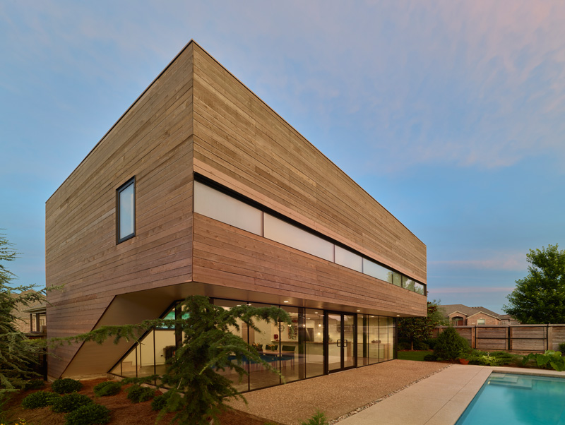 Srygley Pool House by Marlon Blackwell Architects