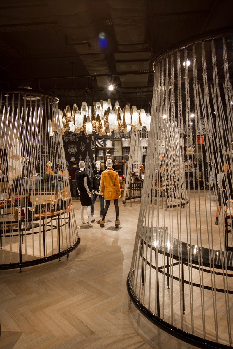 Yellow Earth's Flagship Store by TANDEM design studio