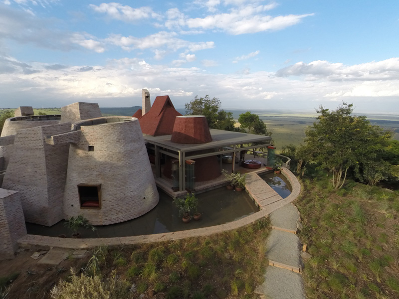 21 Photos of the Angama Mara Safari Lodge in Kenya