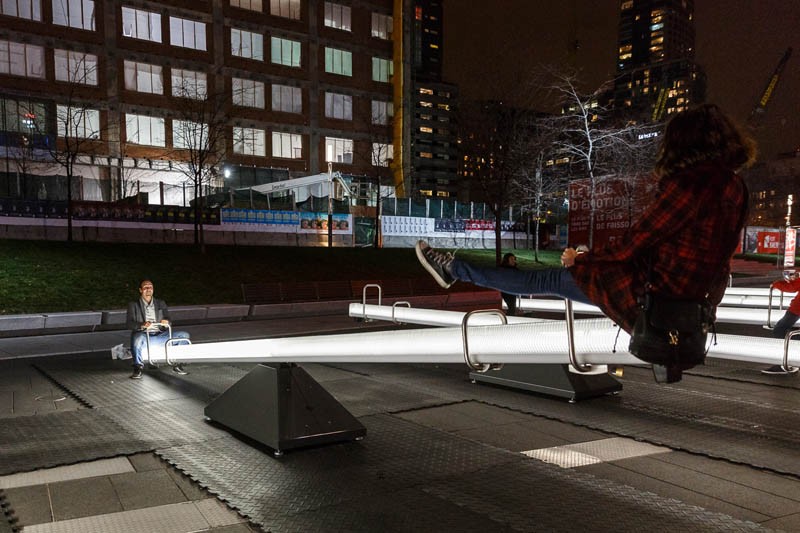 Light-filled seesaws in Montreal