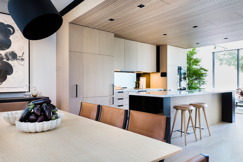 30 Esplanade by Wood Marsh & Kendra Pinkus